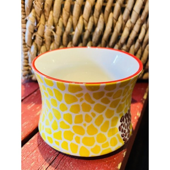 Pier 1 Coffee Mug Cup Yellow Hand Painted Giraffe Print Teal Handle 8 Ounces - Picture 6 of 12